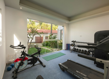 Gym & Bi-a